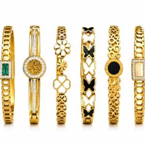 elegant clover bracelet